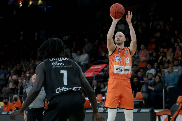 表现则反映 表现则反映